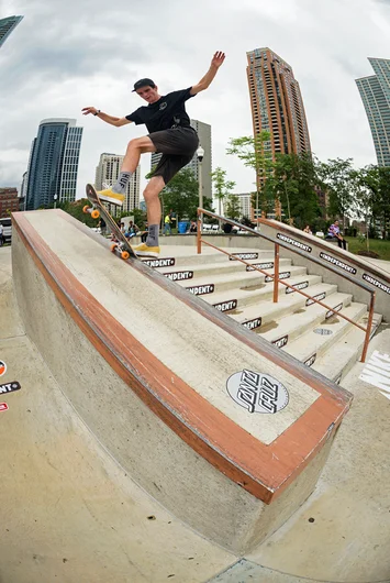 <!--da-chicago16-fri-->

...And gets his Bluntslides “on fleek”.