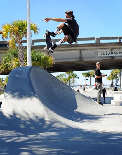 <!--hj2014-->

Turkey immediately got things started with some radical tranny maneuvers. Turkey's frontside ollies were beautiful. That's how you do them kids.