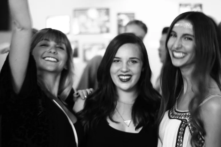 <!--sunnightpro15-->

Amelia and friends were looking spectacular in The Bricks.