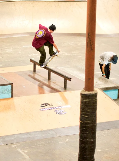 <!--am15-thursday-->

Jacopo Carozzi don’t need no stinkin’ wax when getting Crunted.