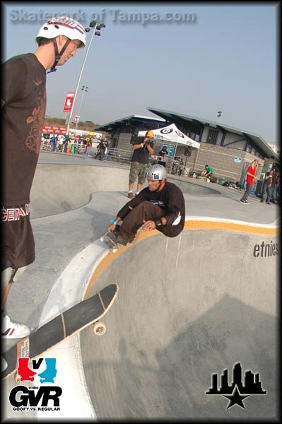 etnies Goofy vs Regular Bowl Jams