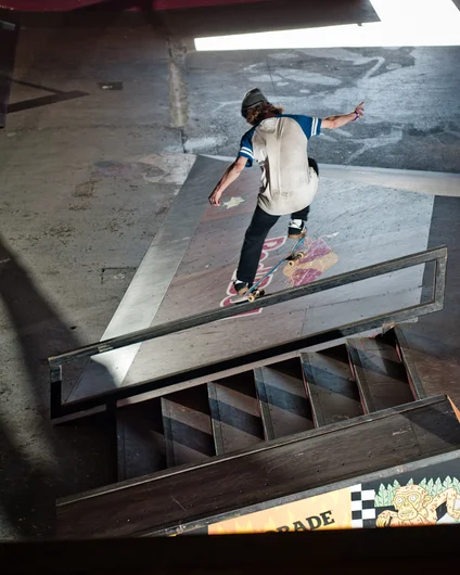 <!--ta14-t-->

Cody Davis handles this quick nosegrind pop over during warm ups.