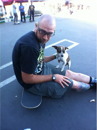 <!-- damnamvolcom14day2 -->

Andrew Cannon and Jack Lewis Daniels chillin.