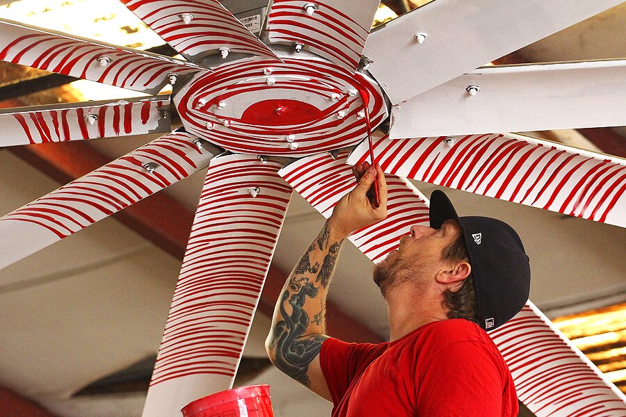 Andrew Schoultz Paints The Pro Course