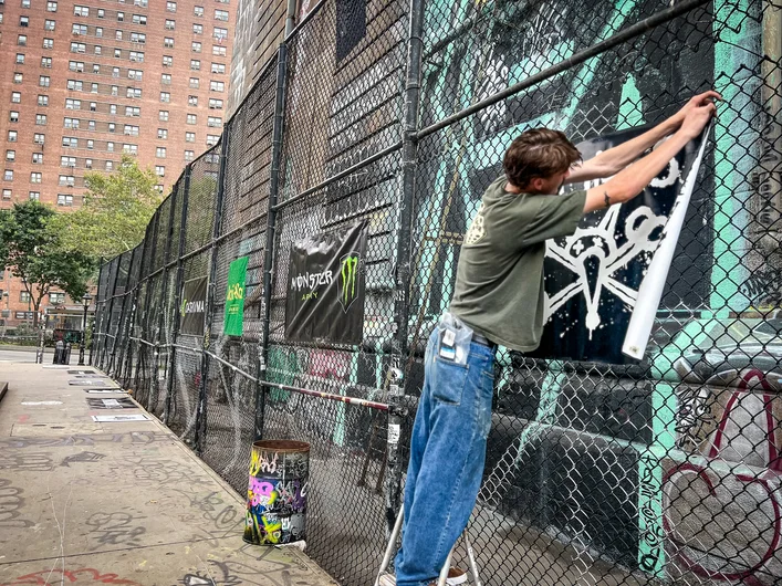 It was all hands on deck! Peter Kryger was here too. Man we need these guys at every stop!

<!--damnamnyc23-day2-->