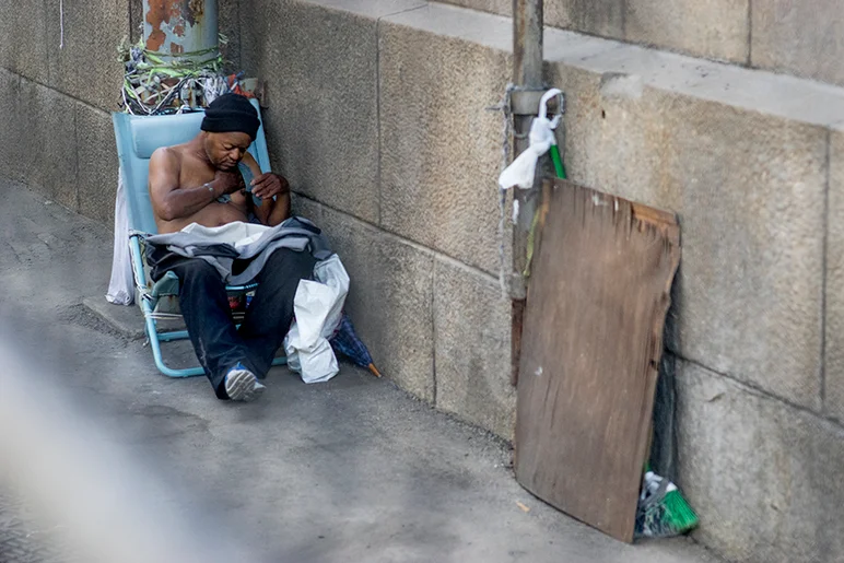 <!--danyc15-->

The good homie showed up to make sure he got front row seats for Qualifiers tomorrow.