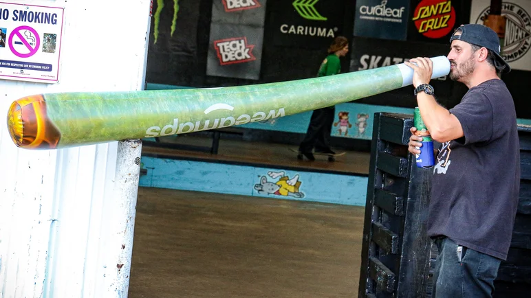 Been a long day…Time to roast one. Lemme hit that Elvin! Thanks to everyone for coming and celebrating the holiday with us!

<!--curaleaf420-2024-->