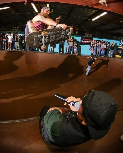 Alley Oop over the Animal from Bobby


<!--ombj2024-->