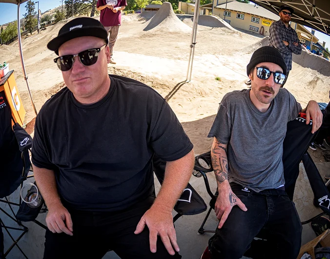 <!--daww16-day2-->

Big Pink and Billy came out to see what all the hype's about.