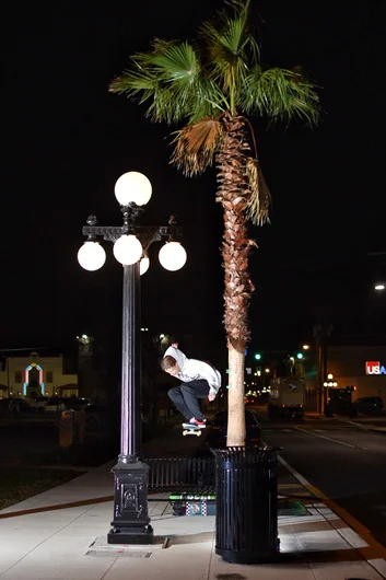<!--veervidphotos-->
Rob Morris : Ollie in Ybor City
