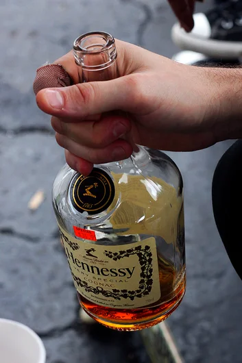<!--curtissesh17-->

The Hennessey bottle got passed around in memory...