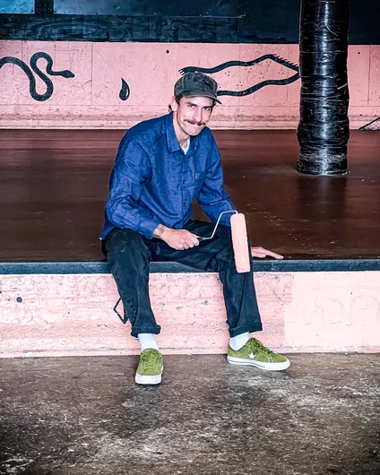 In other news, Matt McDole is on the scene, adding some new details to the Pro Course that he painted for Tampa Pro. Always great to see this guy in the building!
<!--thursdayam2023practice-->