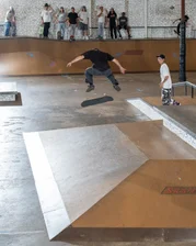 Nollie backside flip