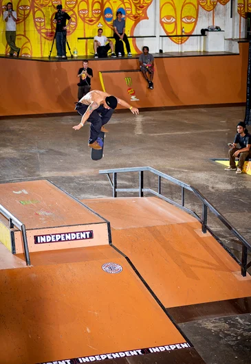 Chris Joslin going straight to flat, like usual
<!--saturdaytampapro2021-->