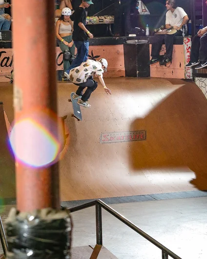 Karis was shredding all day and took the W with tricks like this Kickflip to fakie.

<!--schoolsoutjam2023-->