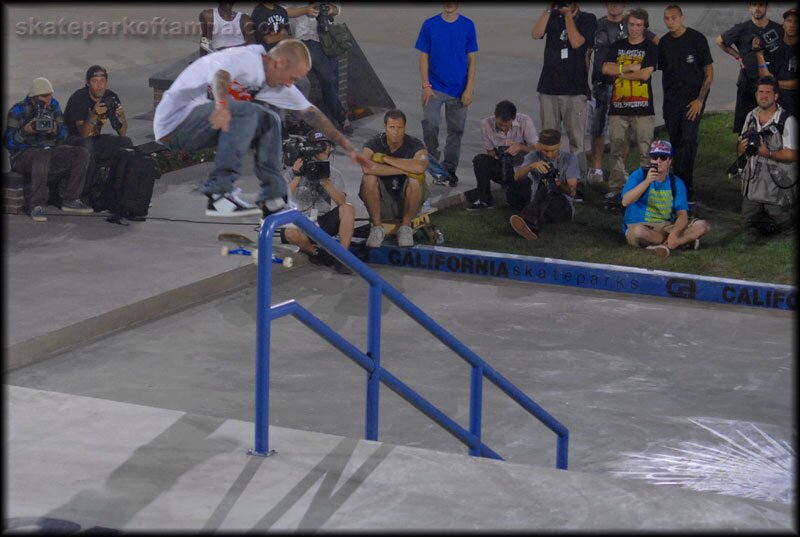 Kurtis Colomonico - kickflip