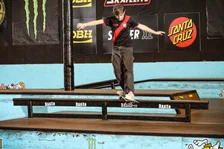 Front Feeble from Se