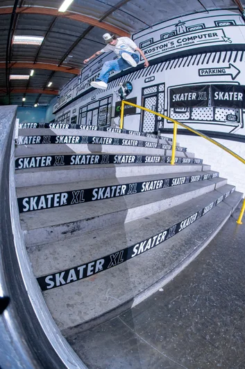 Ray landed this laser flip down the 10 and his hat fell off into his hands simultaneously. He caught that too! The clip is on IG for the curious

<!--damnamla2023-->