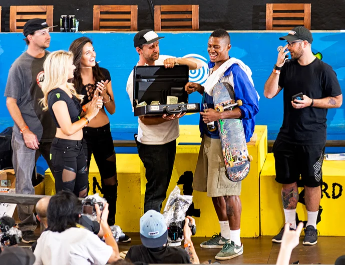 <!--pro17-finals-->

Ishod Wair takes home G for Effort.