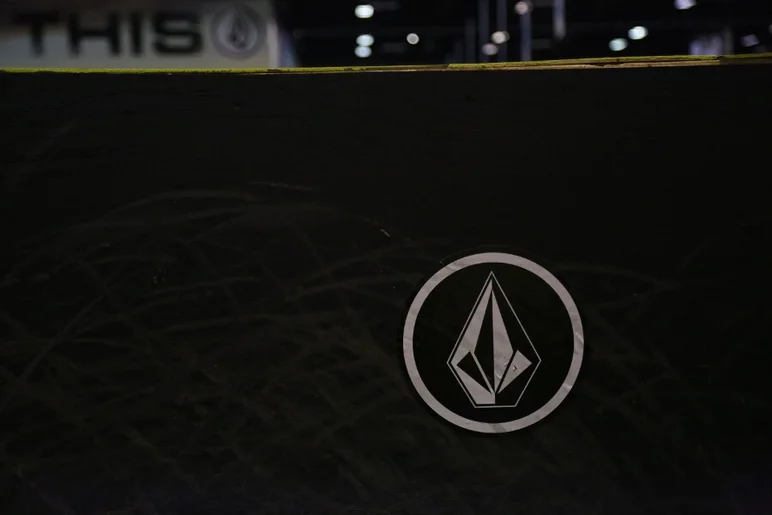 <!-- surfexpoJan2014 -->
Artsy Wall ride photo.