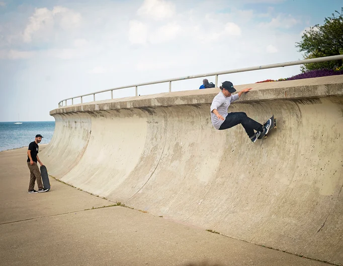 <!--da-chi16-->

Next Spot: C wall; and Hoffart shows Zitzer ‘Yo! do it like this bro!’