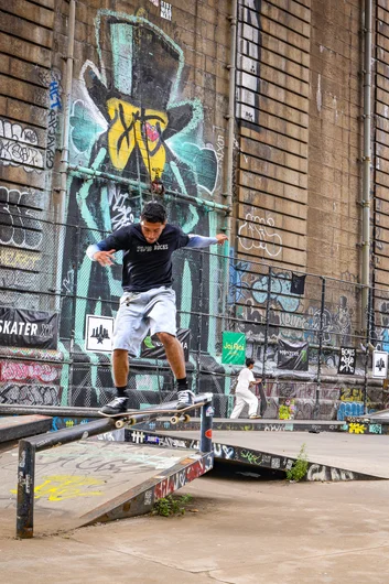 Gap to nosebunt from Adrian Rosales of Queens.

<!--damnamnyc23-day2-->
