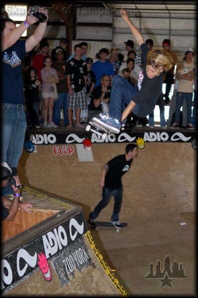 Curren Caples - meron grab