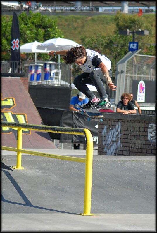 Marisa Del Santo - kickflip