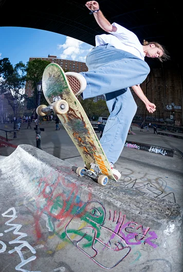 <!--dany19practicephotos-->

The freaks don’t always come out at night, Quillen Bender takes a Backside Noseblunt full radial.
