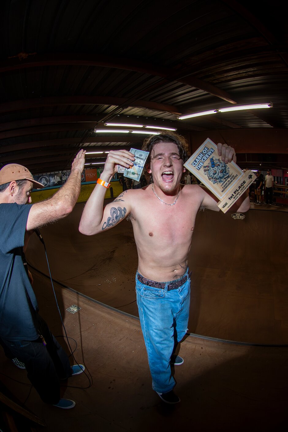 Zach Brooks with the Bowl Jam Win for Black Sheep