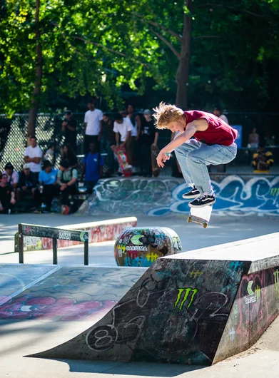 Roman takes KF into a steep lil’ diddy.

<!--damnamnyc2022day2-->