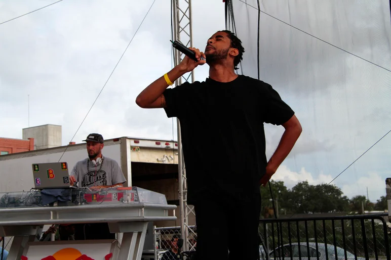 <!--bricks5year-->
In between bands, there was a 30-minute Rap Cypher going down. These dudes were killing it!