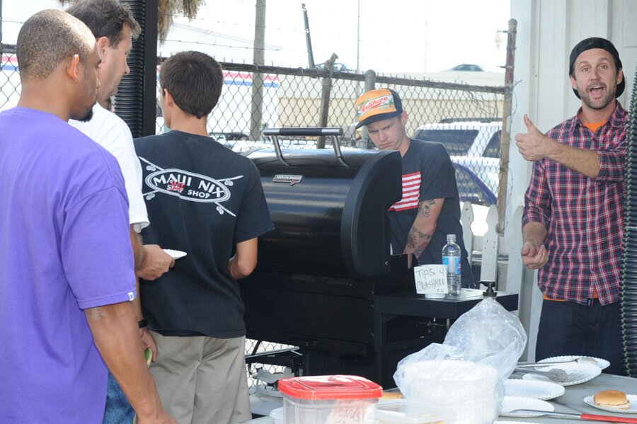 Crash and Schaefer are sweating it out grilling