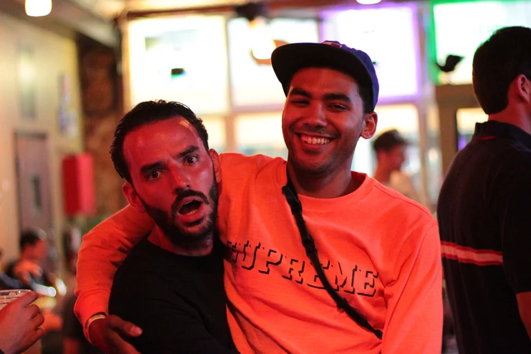 <!--pro15satnight-->
Hi Def Joe Pelham and Josh Wilson were falling in love.