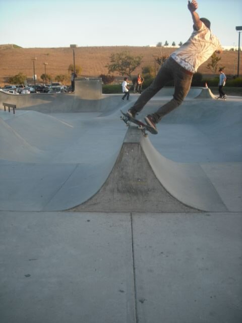 Jesse gets in a feeble to fakie - Oceanside park