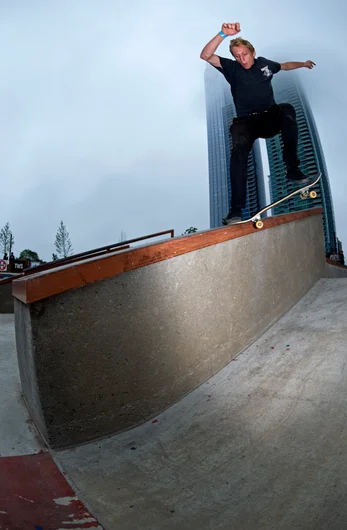 <!--dachiday2-->

Will Hommrich hits the Hubba from the Backside with a Crook.