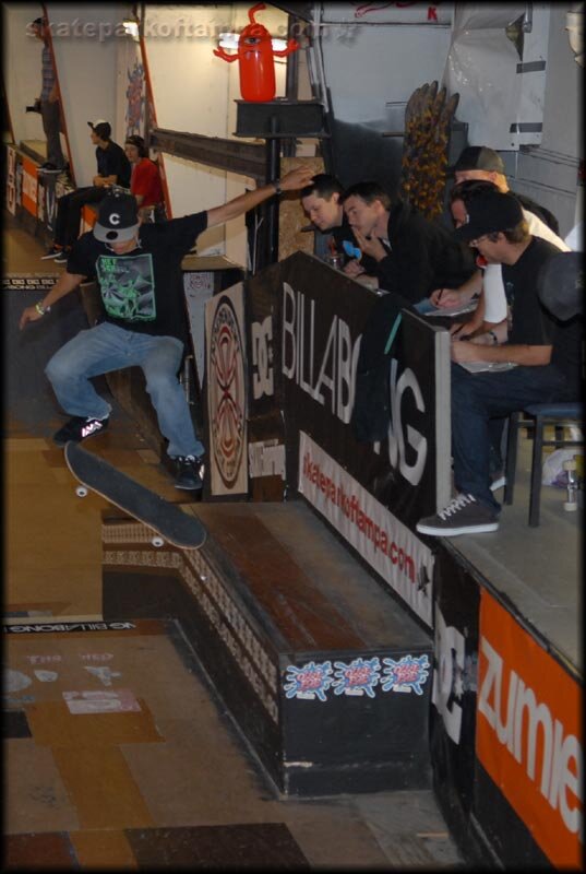 360 flip noseslide from Chris Mendes