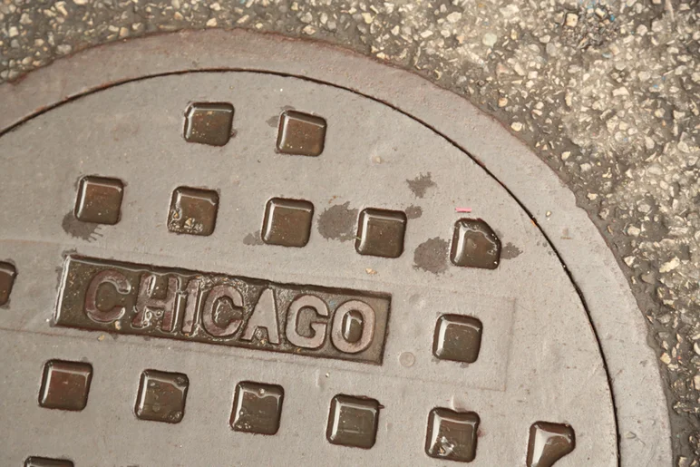 <!--lakaiflare-->

Started off the morning with a push through the surprisingly clean streets of Chicago.
