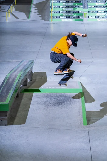 I got a photo of Aoi doing this last year too. Switch flip is her go to.


<!--damnamjapan2023womensqualifiers-->