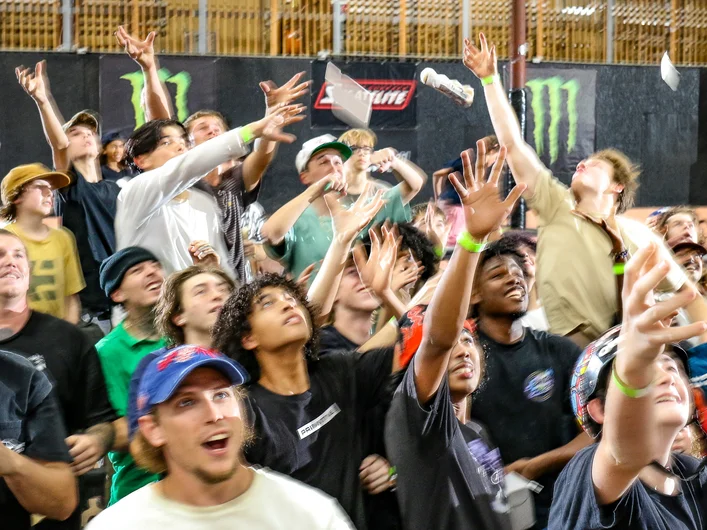 “Hands in the air…”


<!--gasgiantsdemo-->