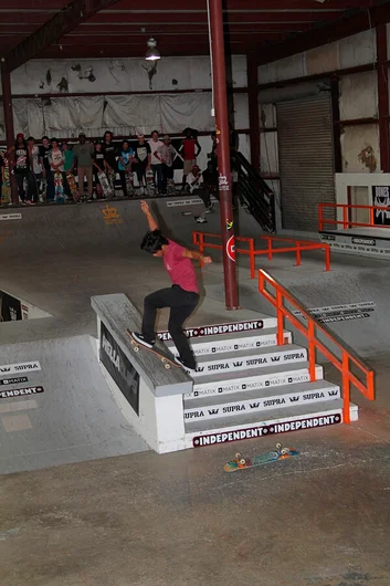 <!-- damnamATL2014saturday -->

Uncle Sam was shredding and made it to the semi finals with this front blunt and popped over the board.