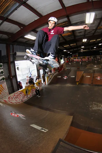 <!--bff2018-->

Jake Yanko : Alley Oop 270