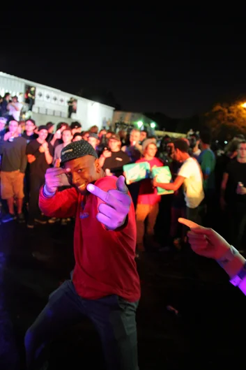 <!--ta14-sn-->
Alex Beckford took time out of the pit to get this photo.