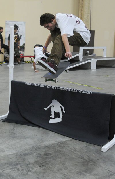 Torey Pudwill - kickflip at Maloof High Ollie