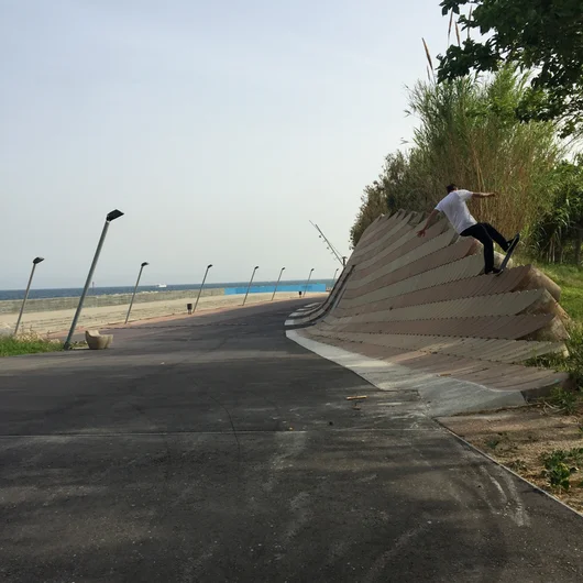 <!--sls15-->

I landed a super sketchy frontside blunt and it only took an hour. Photo by Cannon.
