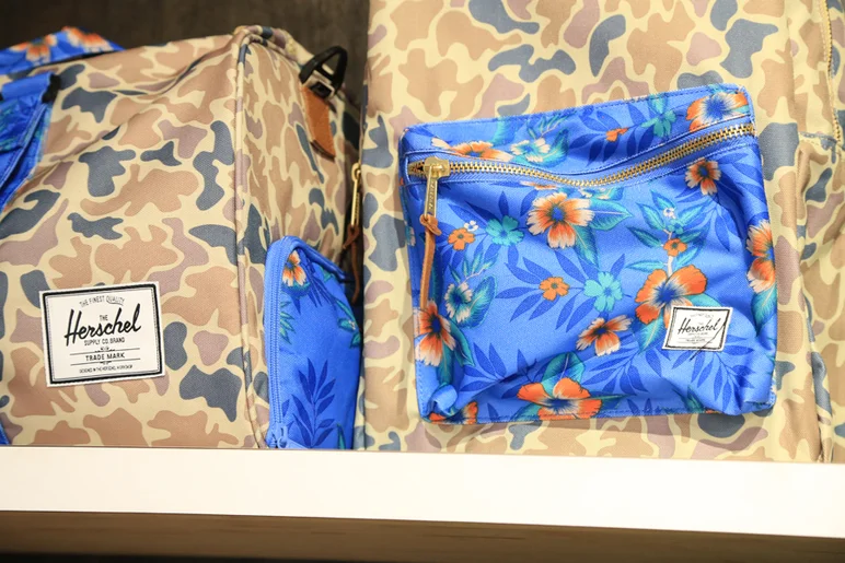 <!--sy14-->

Herschel Bags with some sick patterns.