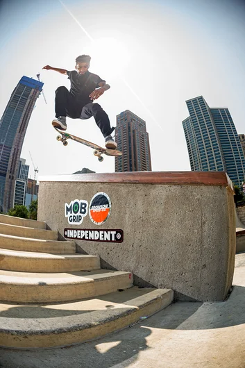 <!--dachi18-finals-->

Maurio McCoy broke his board during one run, had the electricity go out during another and still pull through.
