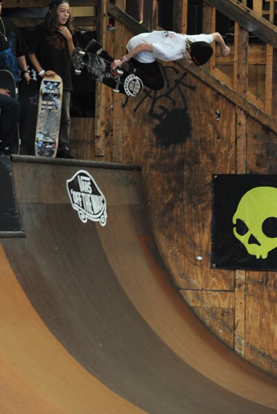 Nick Wallace in the 9 to 12 Division has tranny