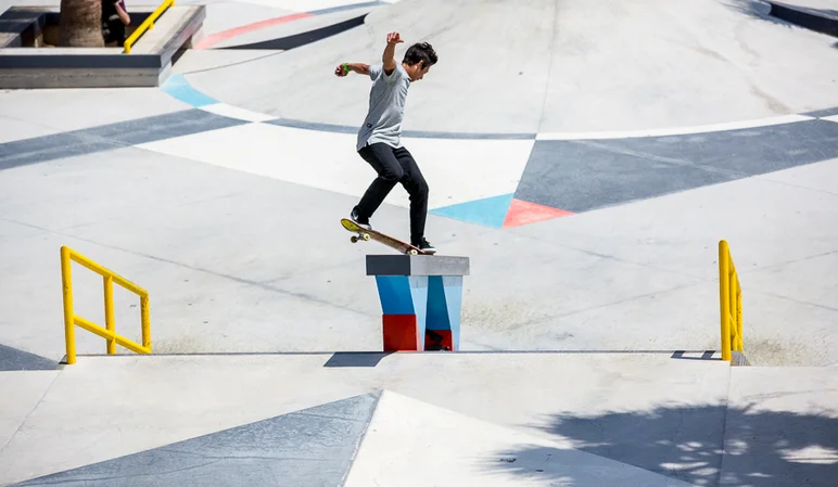 <!--17proopen-arcturo-->

Sean	Malto	Fs	Crooked	grind.