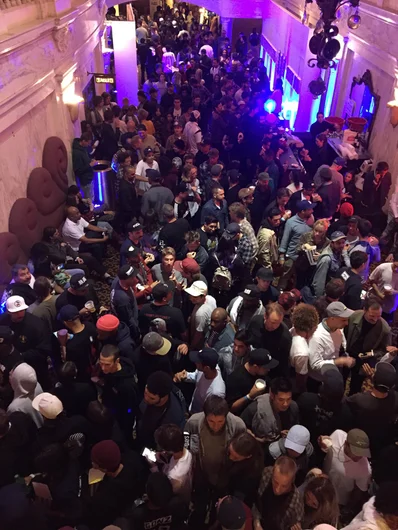 <!--zatcali-->
Meanwhile, inside the Orpheum…